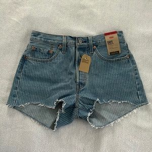 Levi’s 501 shorts